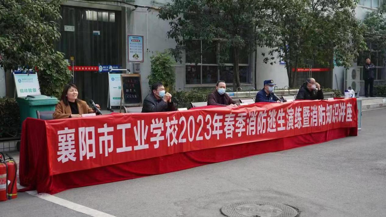 3d4d95f102157f44b04083afd005e9b