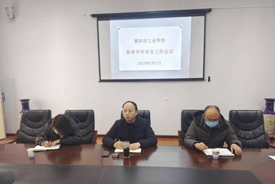 028ADD1F06F61E85FAABA9F3C89A2DDB