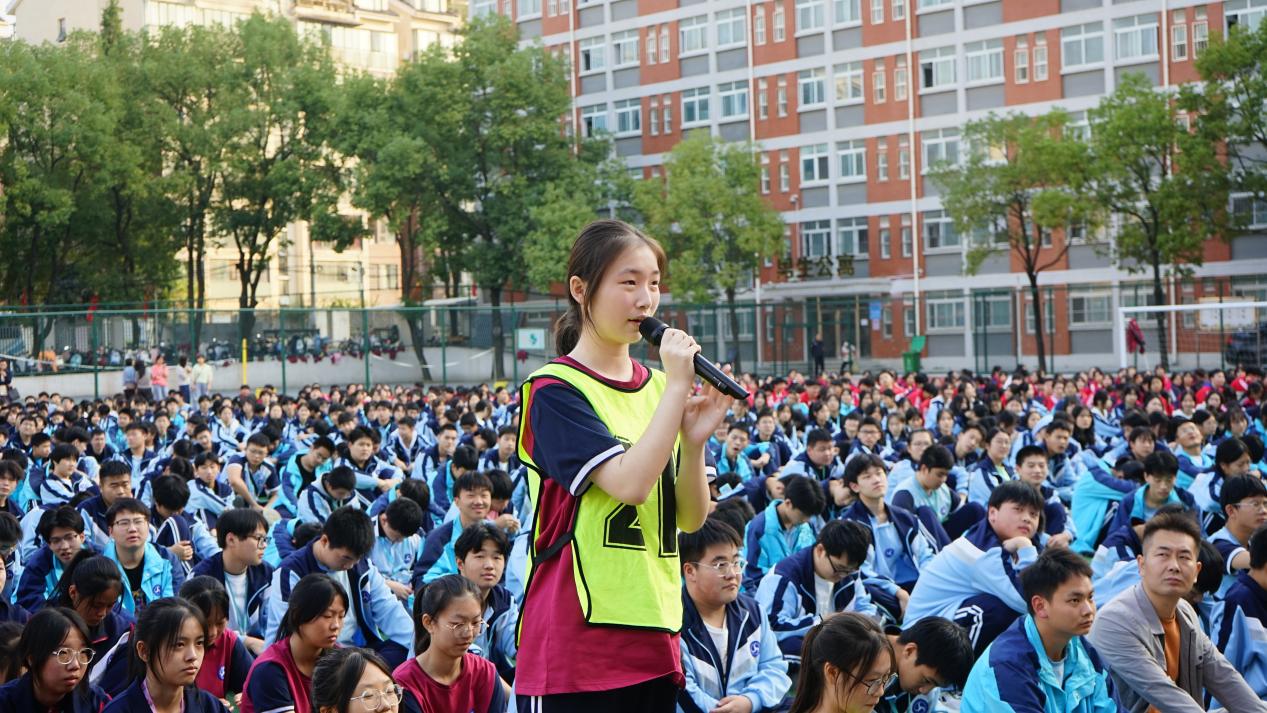 9E84099F7629ED8AF6E27BAD6A7CD674