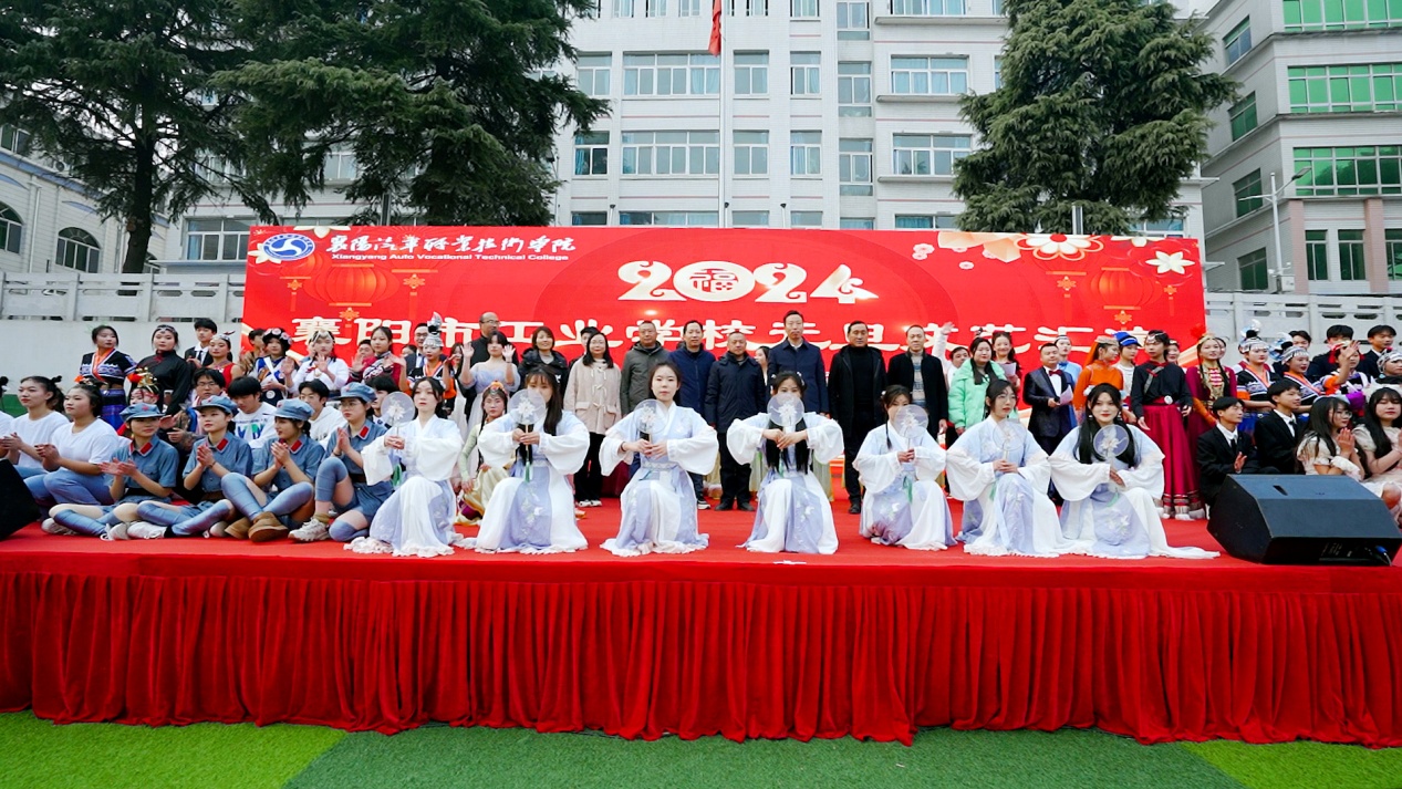 序列 01.00_25_04_49.Still044